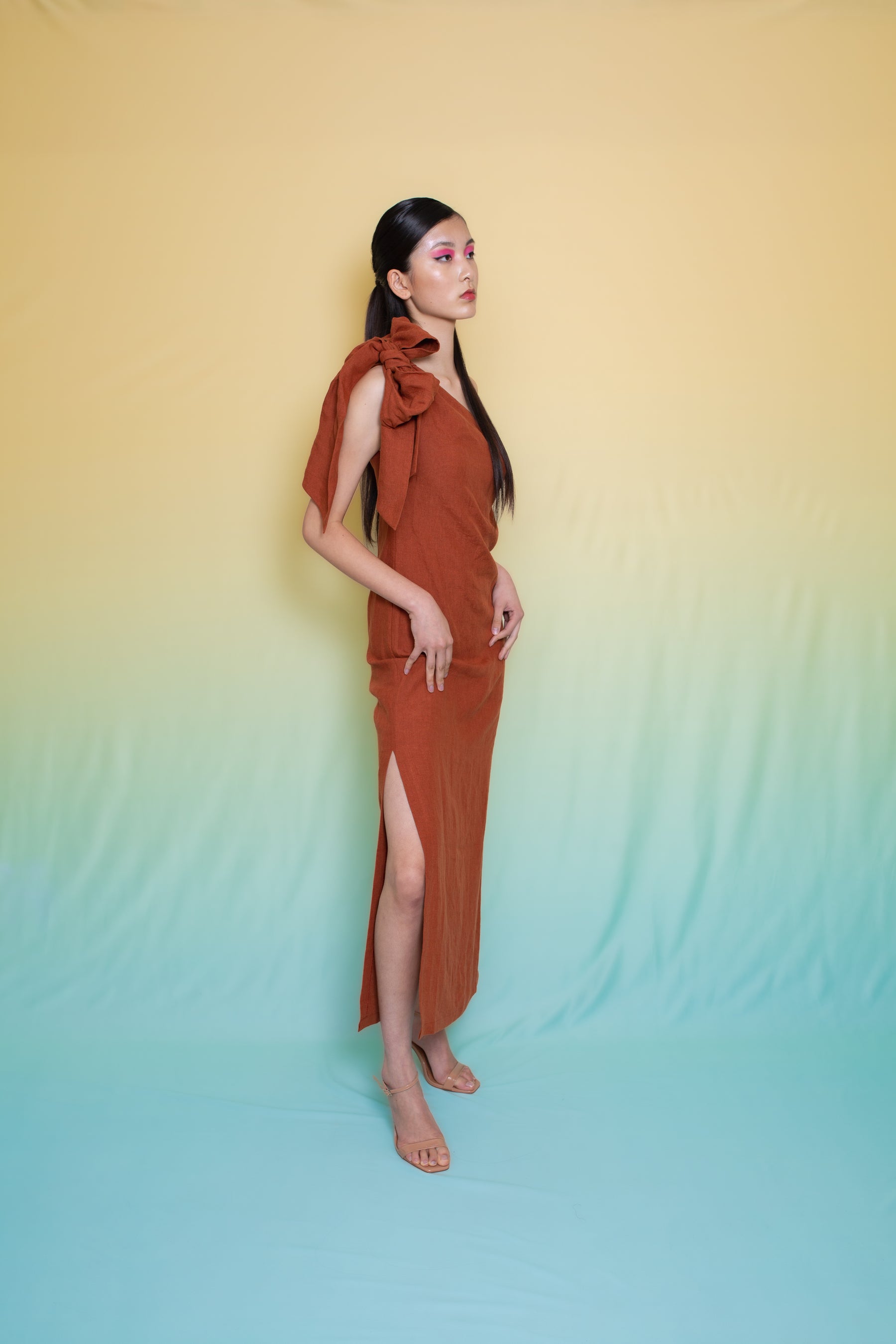 Luxor Linen One Shoulder Bow Tie Dress Amber