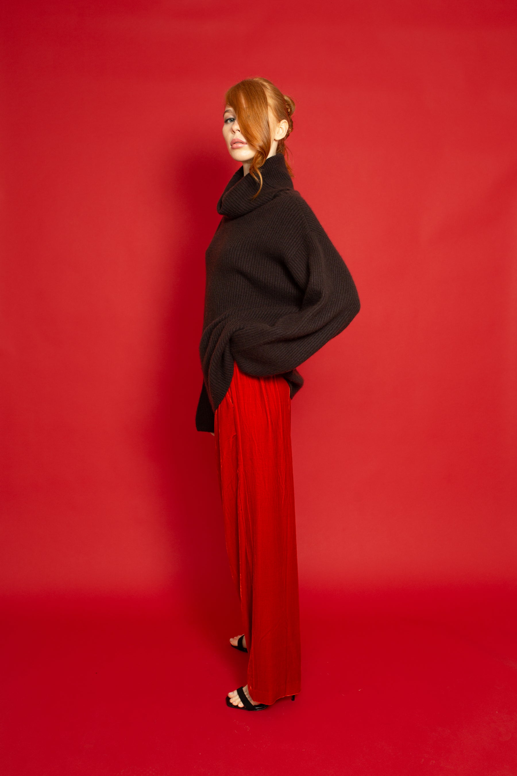 Salinas Velvet Trouser Cherry 