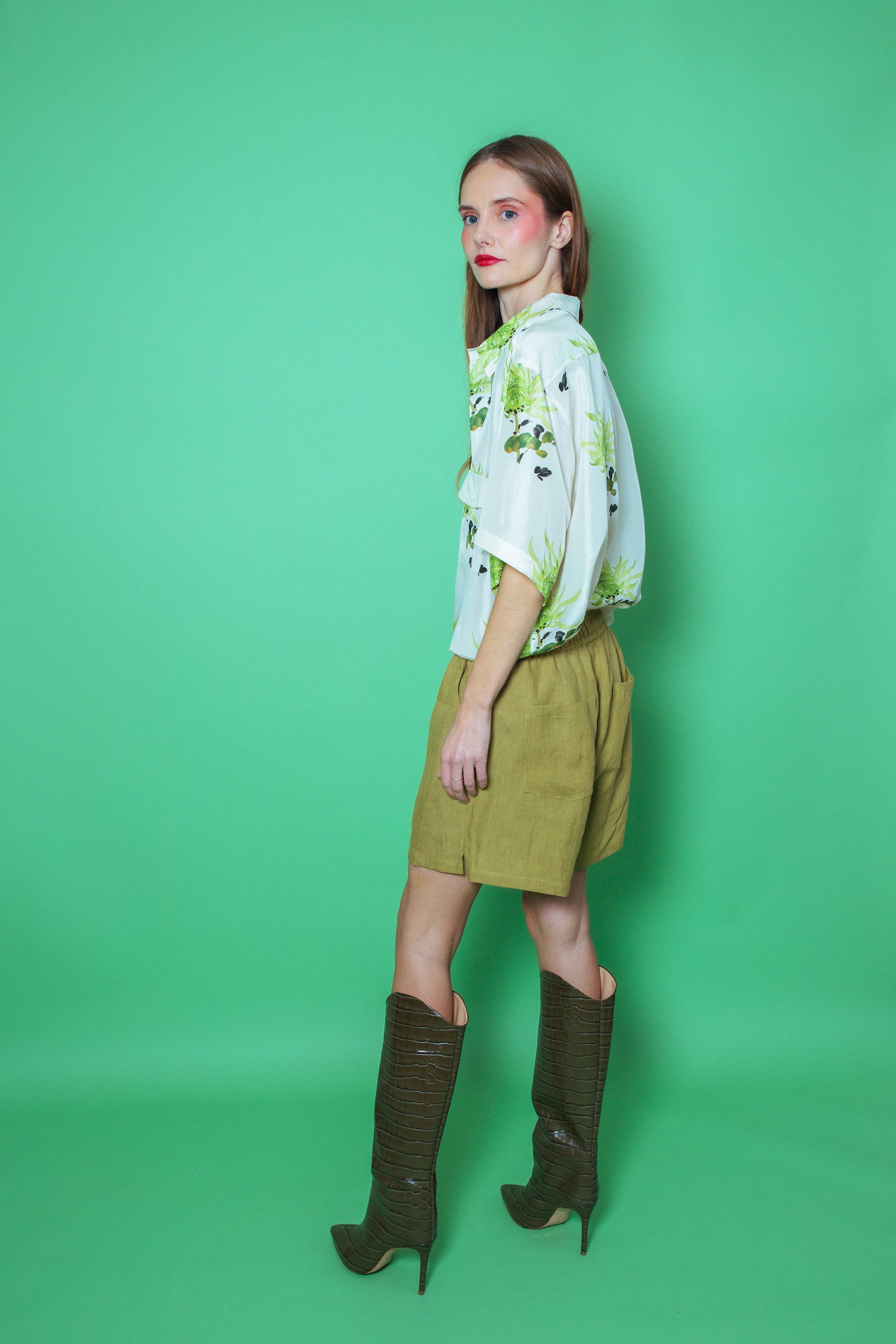 Safari Double Pocket Silk Shirt Green Chrysanthemum 