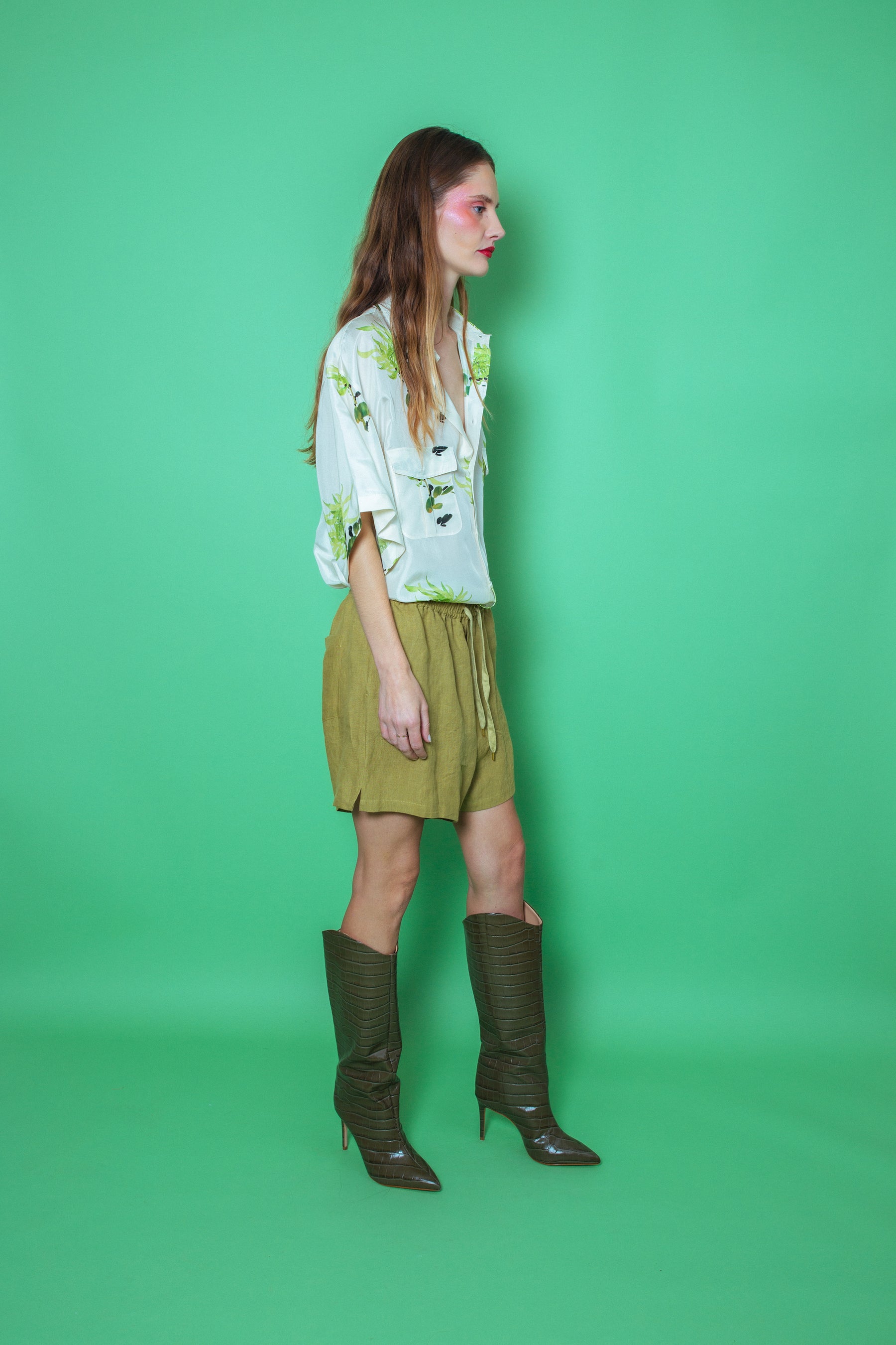 Safari Double Pocket Silk Shirt Green Chrysanthemum 