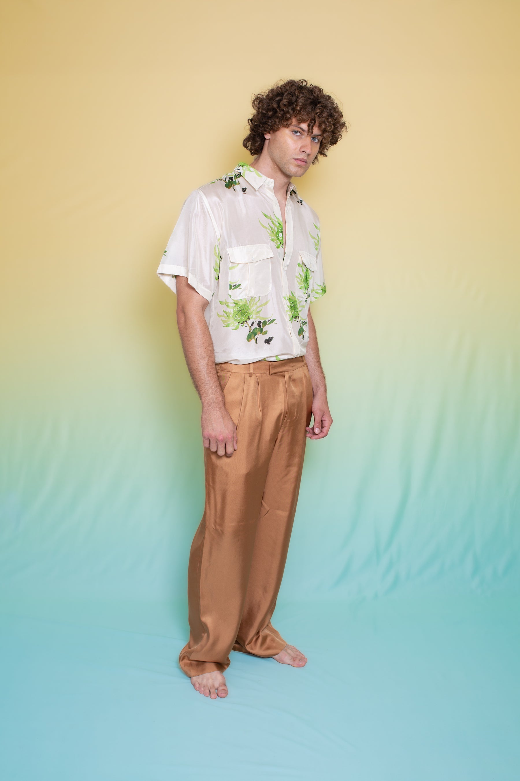 Safari Double Pocket Silk Shirt Green Chrysanthemum 
