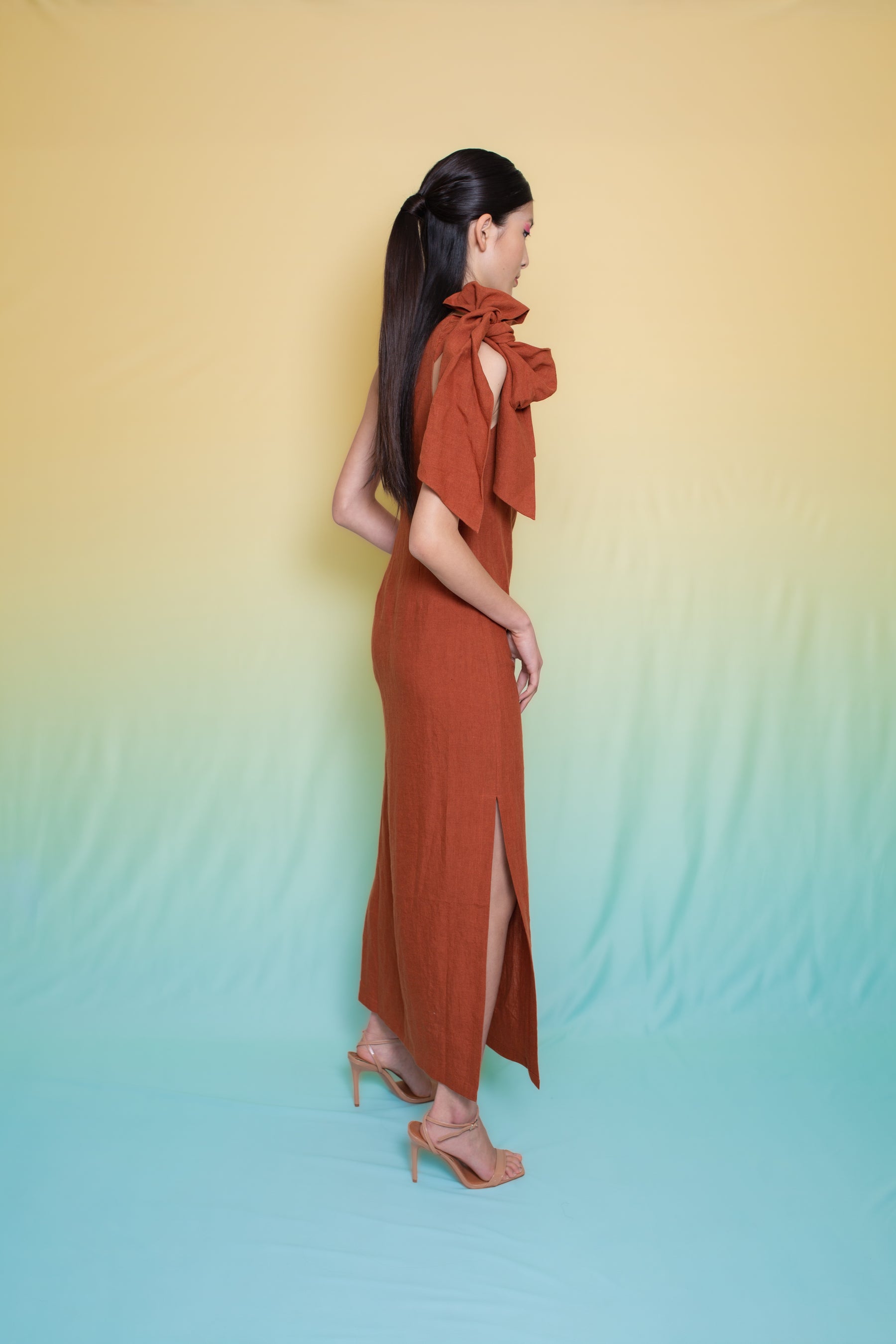 Luxor Linen One Shoulder Bow Tie Dress Amber