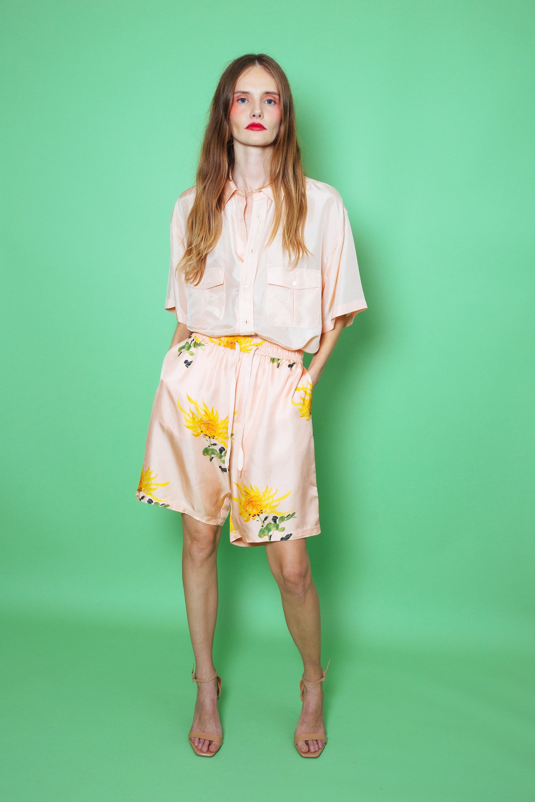 Basketball Silk Short Orange Chrysanthemum on Pink 