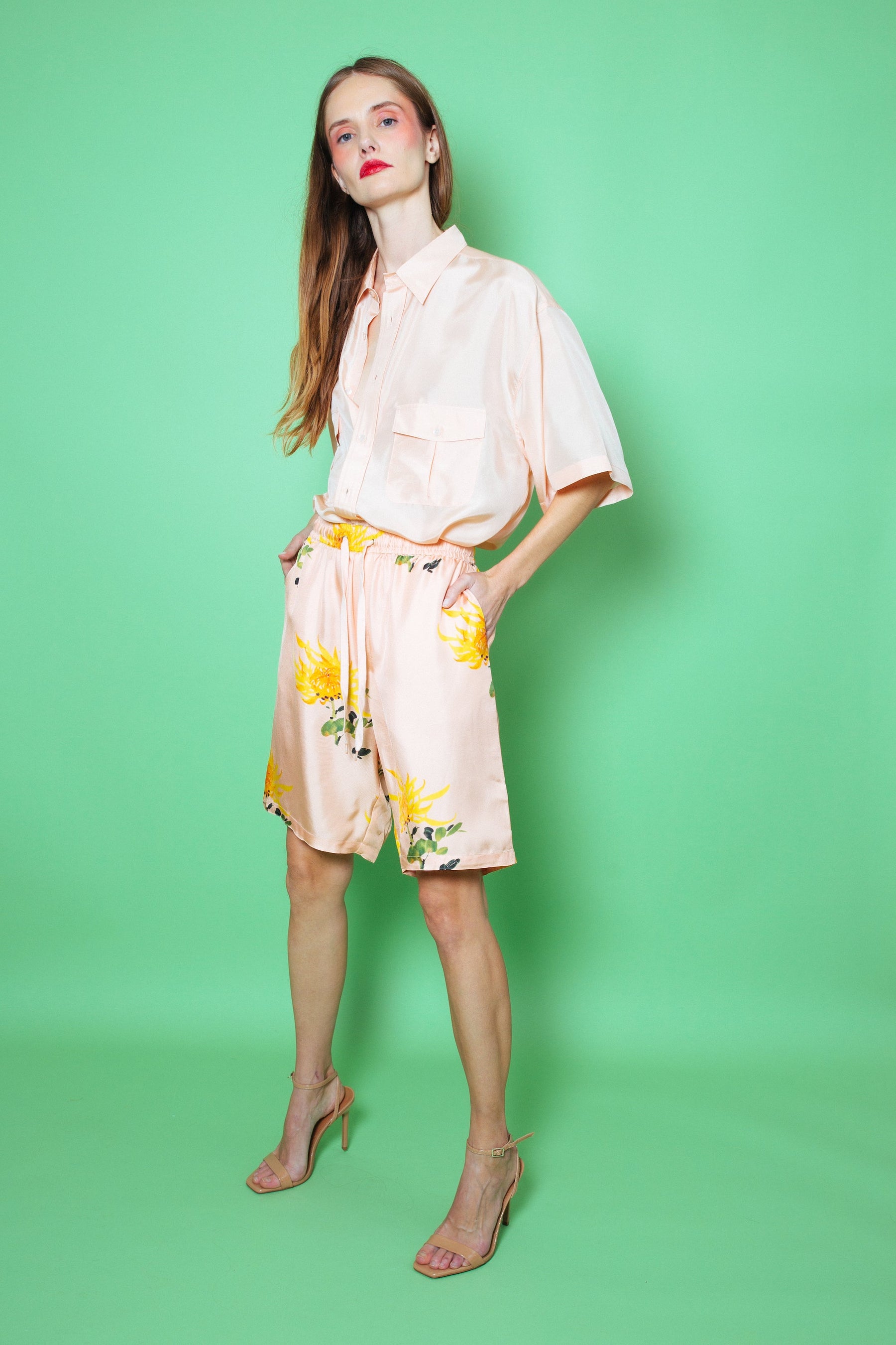 Basketball Silk Short Orange Chrysanthemum on Pink 