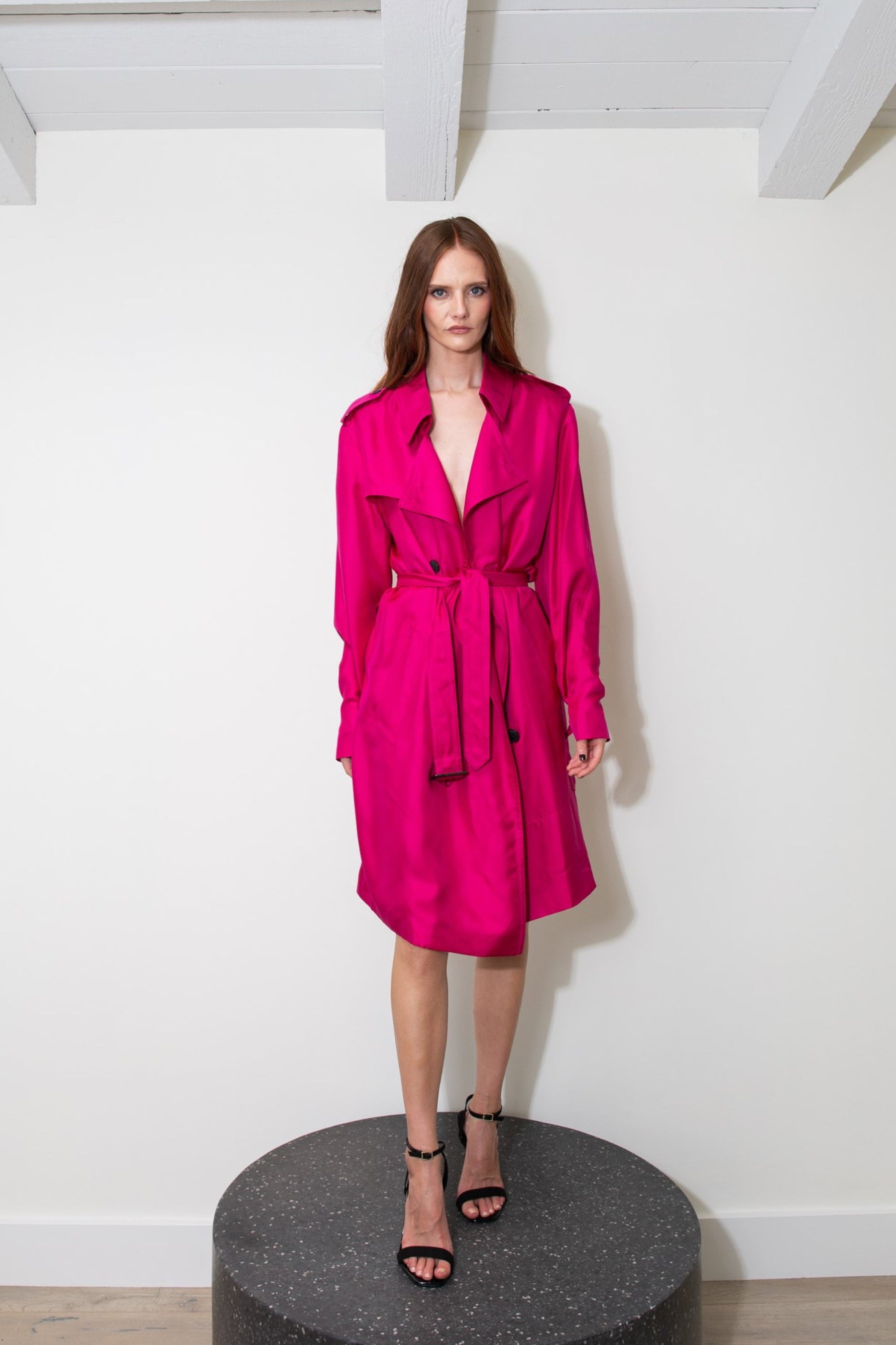 Mako Silk Trench Fuscia 