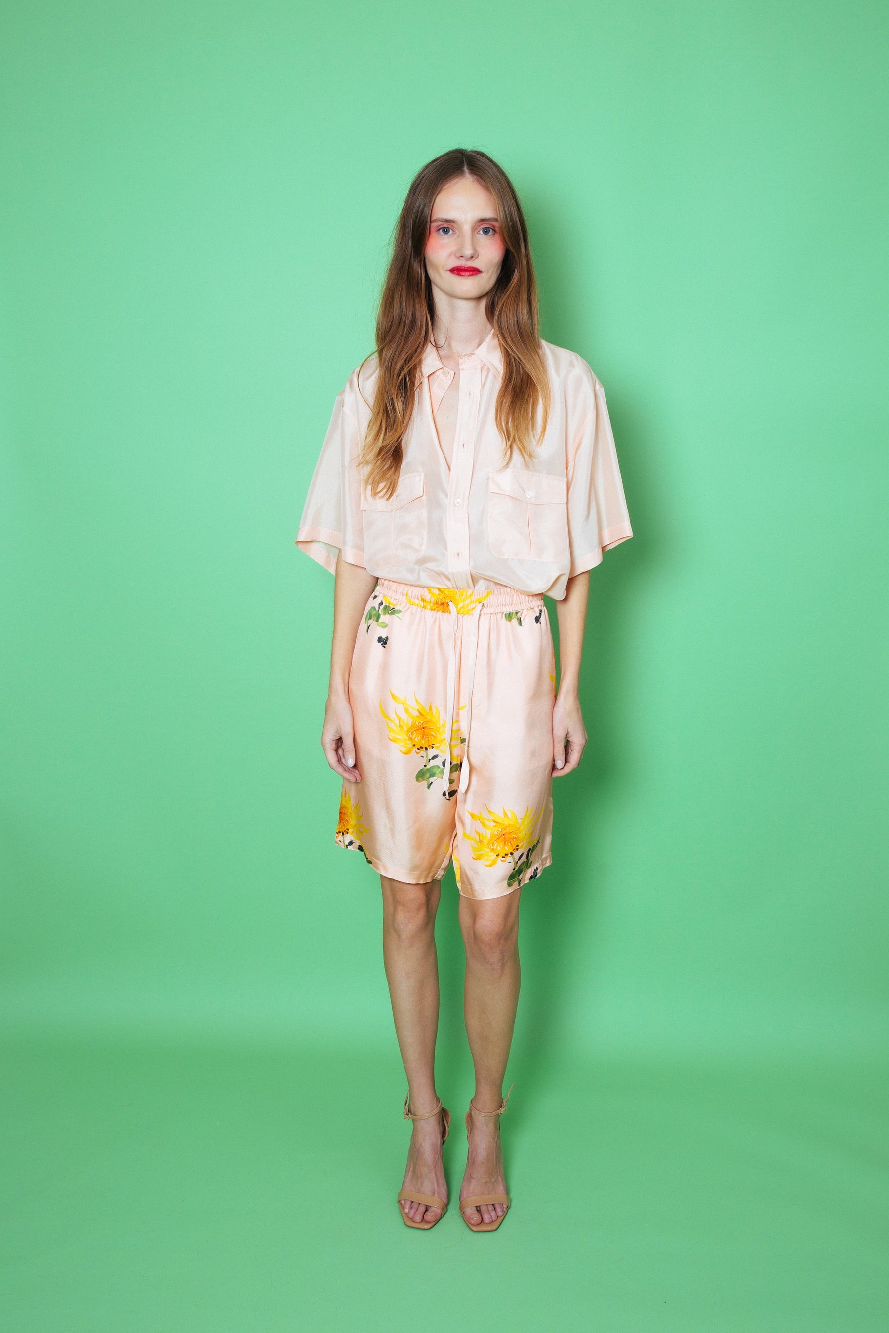 Basketball Silk Short Orange Chrysanthemum on Pink 